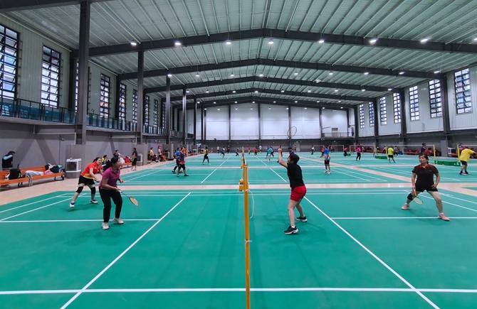 新球場(chǎng)開放體驗(yàn)